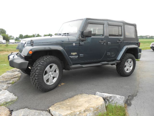 2008 Jeep Wrangler 1500 Extended Cargo Clean