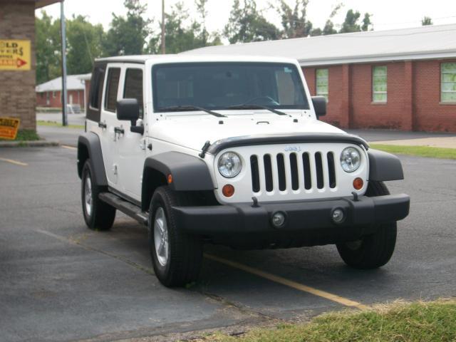 2008 Jeep Wrangler 1500 Extended Cargo Clean