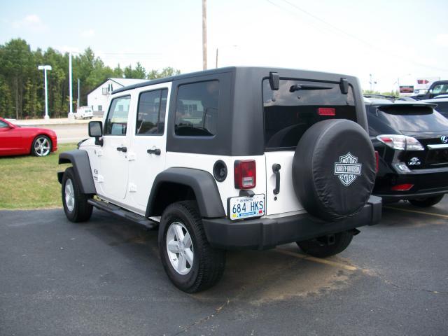 2008 Jeep Wrangler 1500 Extended Cargo Clean