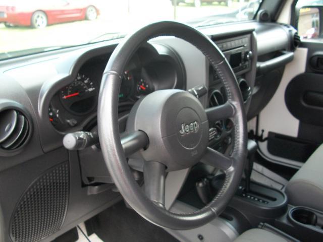 2008 Jeep Wrangler 1500 Extended Cargo Clean