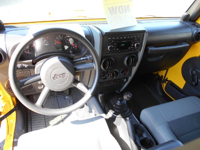 2008 Jeep Wrangler 1500 Extended Cargo Clean