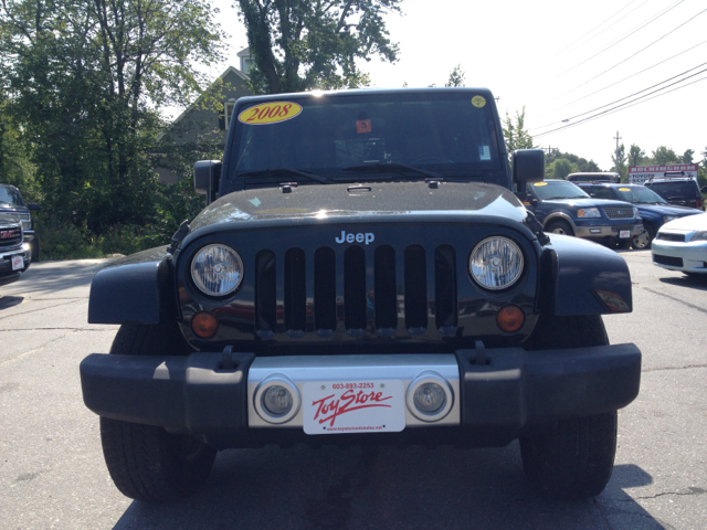 2008 Jeep Wrangler 1500 Extended Cargo Clean