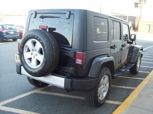 2008 Jeep Wrangler 1500 Extended Cargo Clean