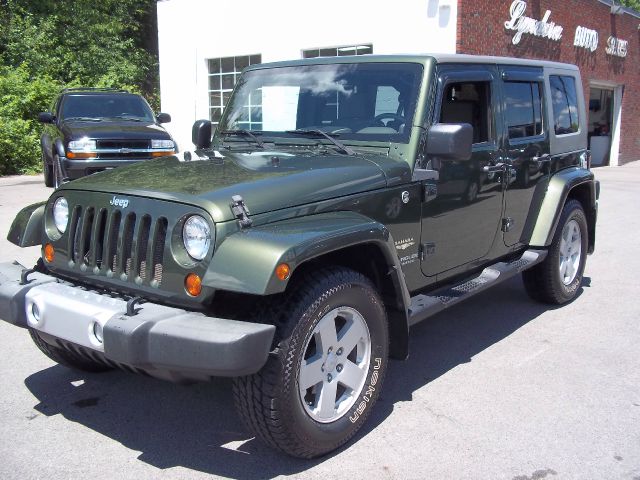 2008 Jeep Wrangler 1500 Extended Cargo Clean