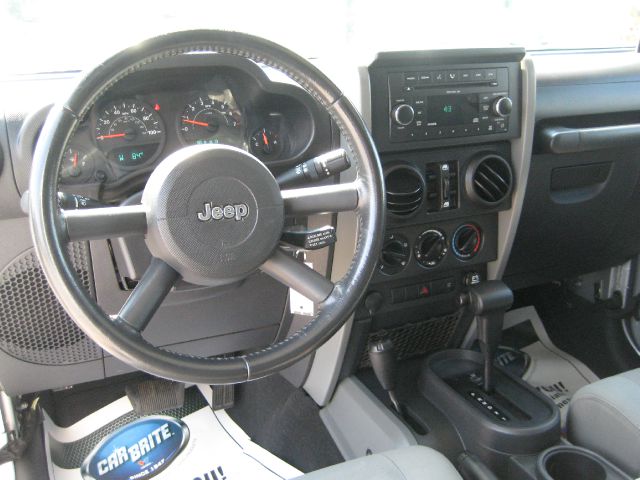 2009 Jeep Wrangler 1500 Extended Cargo Clean