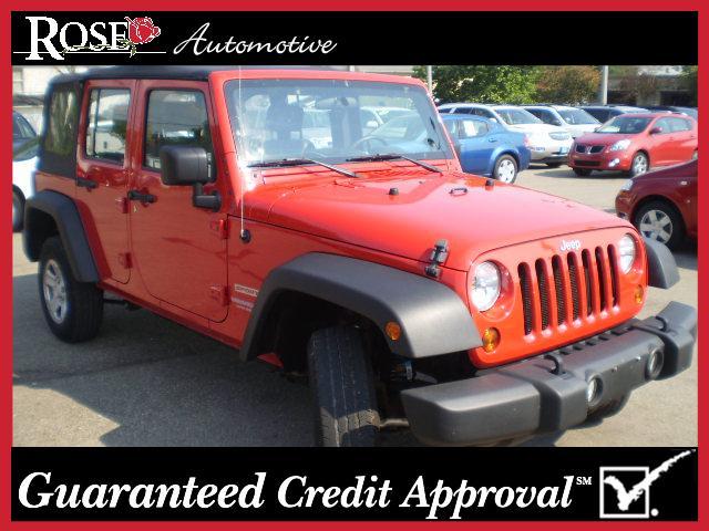 2010 Jeep Wrangler GLS AWD SUV