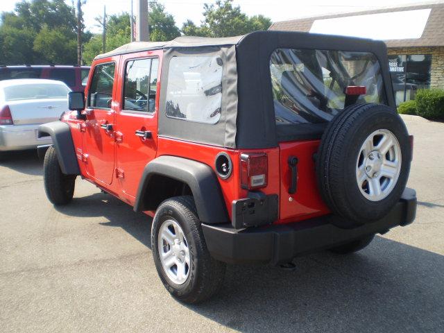 2010 Jeep Wrangler GLS AWD SUV