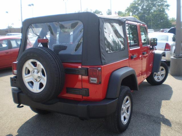 2010 Jeep Wrangler GLS AWD SUV