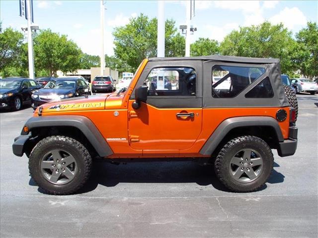 2010 Jeep Wrangler E350 Convertible