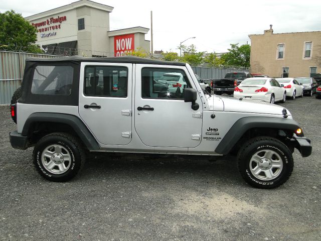 2010 Jeep Wrangler 740il Navigation