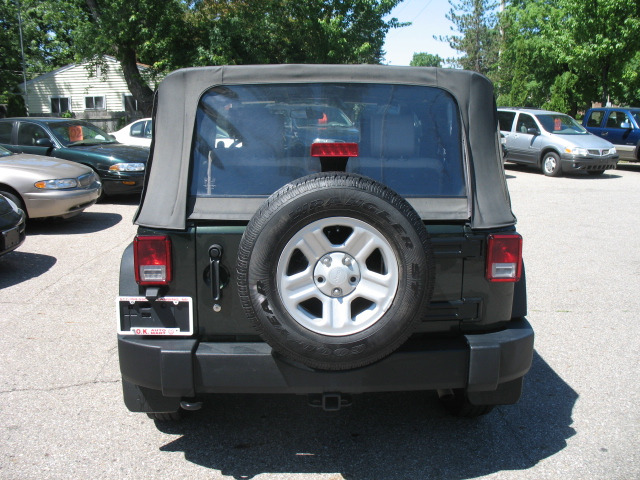 2010 Jeep Wrangler Elk Conversion Van