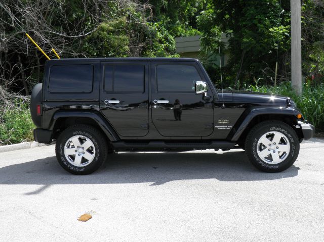 2011 Jeep Wrangler 1500 Extended Cargo Clean