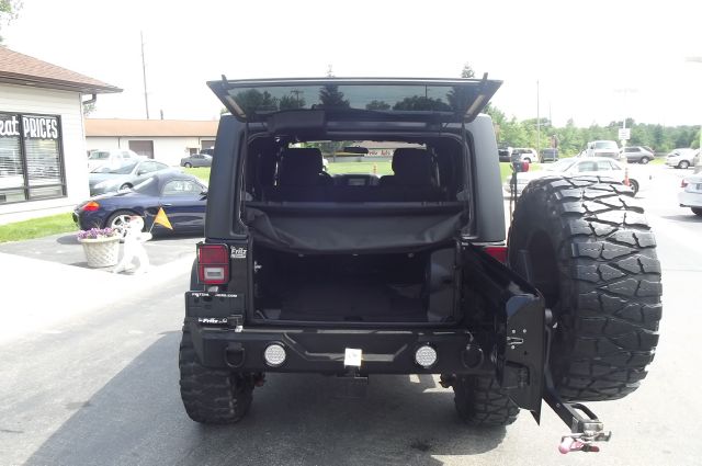 2011 Jeep Wrangler X-cab Sport