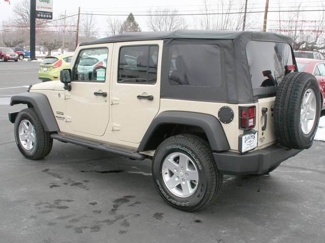 2011 Jeep Wrangler S5