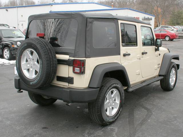 2011 Jeep Wrangler S5