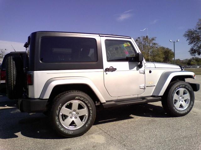 2011 Jeep Wrangler 3500 15 Passenger