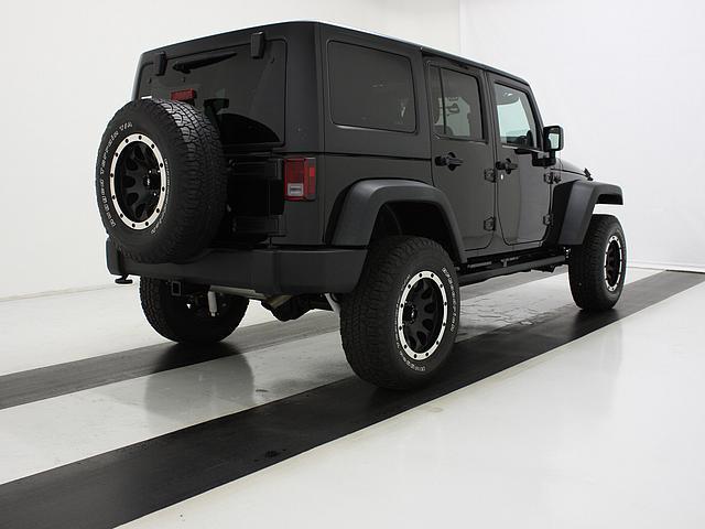 2012 Jeep Wrangler 3.0R L.L. Bean Edition AWD Wagon