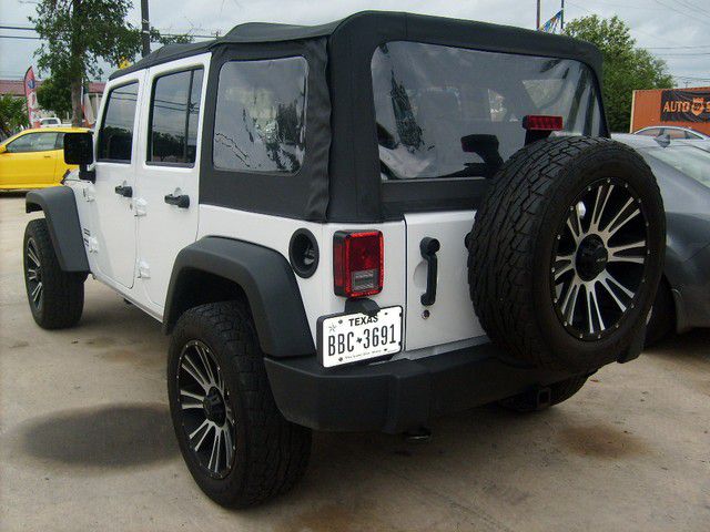 2012 Jeep Wrangler 740il Navigation