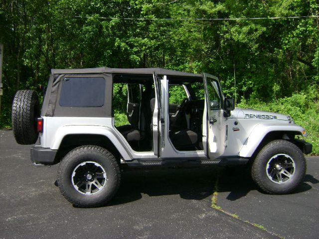 2012 Jeep Wrangler 1500 Extended Cargo Clean