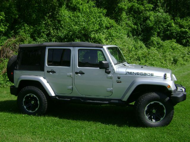 2012 Jeep Wrangler 1500 Extended Cargo Clean