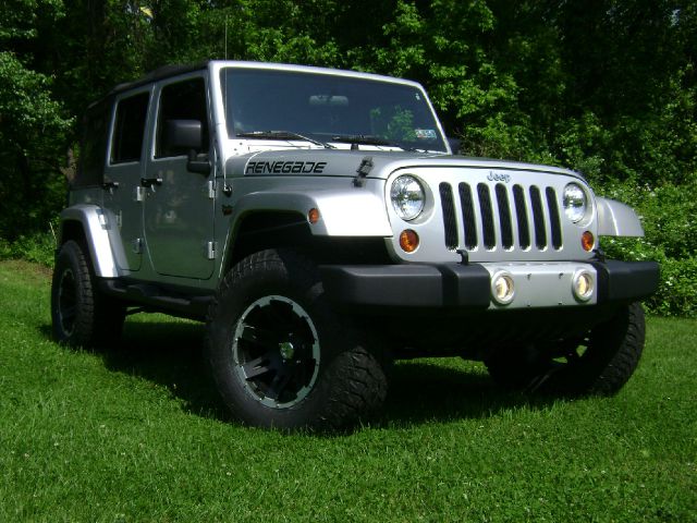 2012 Jeep Wrangler 1500 Extended Cargo Clean