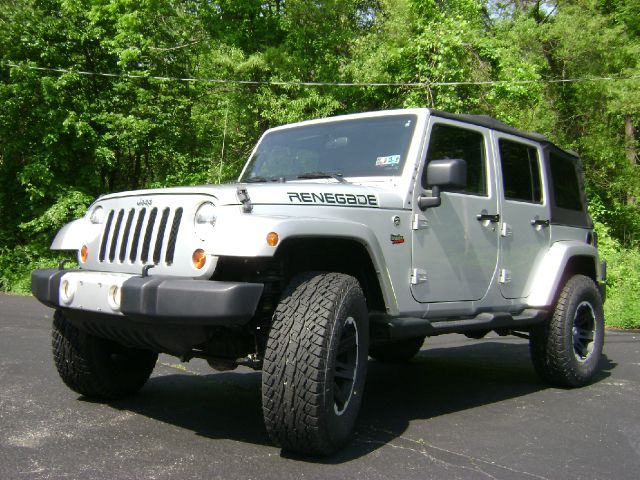 2012 Jeep Wrangler 1500 Extended Cargo Clean