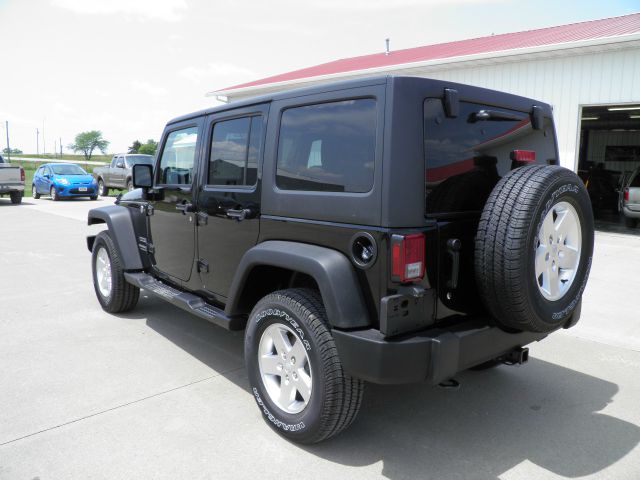 2013 Jeep Wrangler 740il Navigation