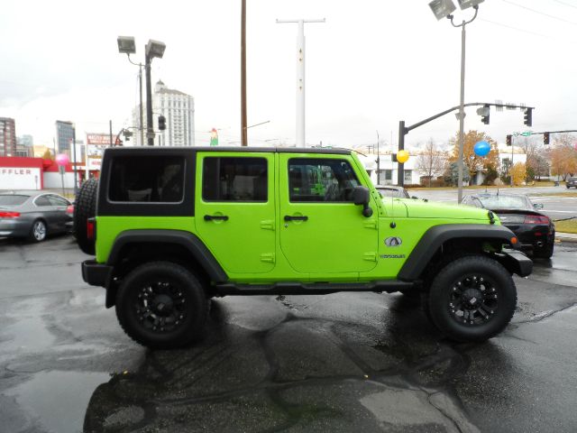 2013 Jeep Wrangler 740il Navigation