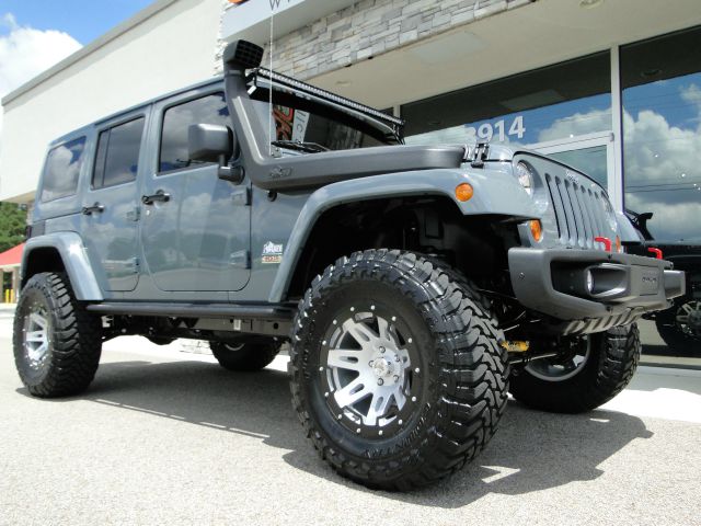 2013 Jeep Wrangler X-cab Sport