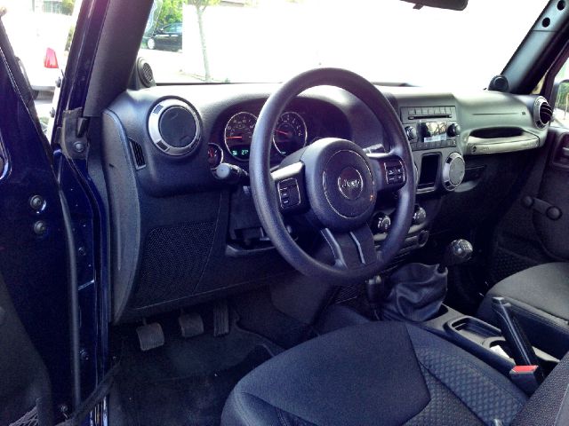 2013 Jeep Wrangler 740il Navigation