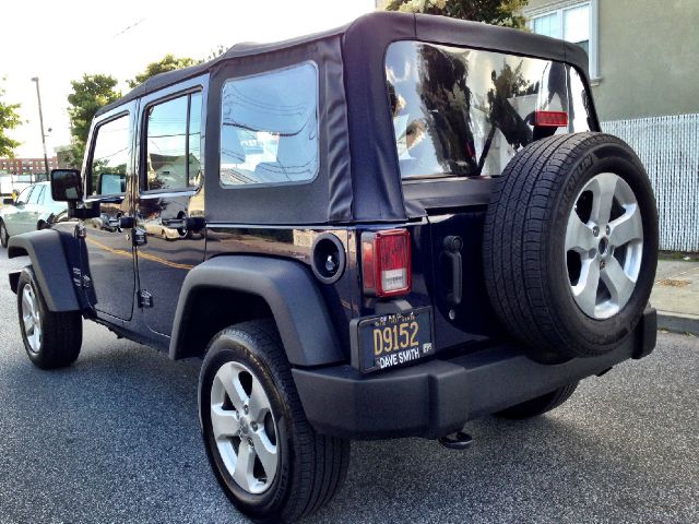 2013 Jeep Wrangler 740il Navigation