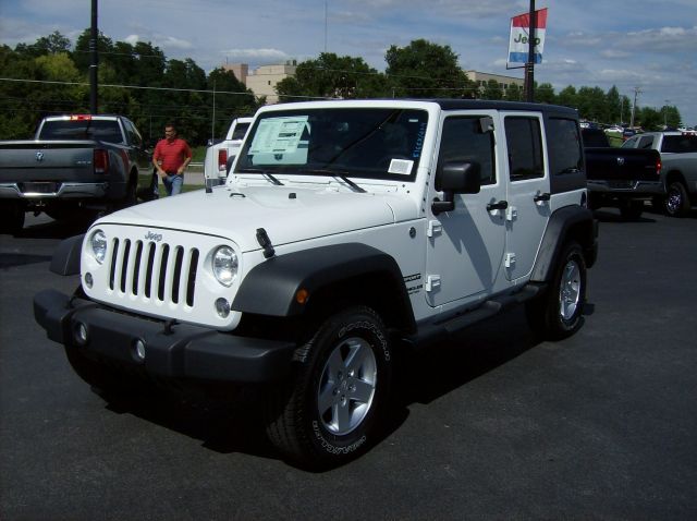 2014 Jeep Wrangler 740il Navigation