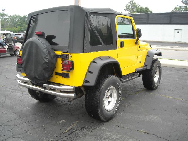 2000 Jeep Wrangler Unlimited SE