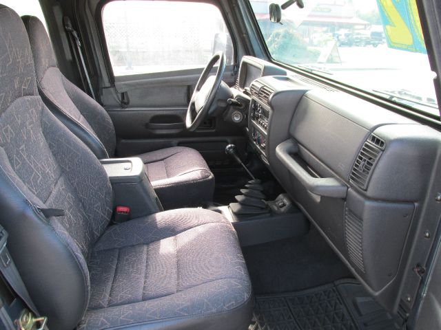 2002 Jeep Wrangler Unlimited SE