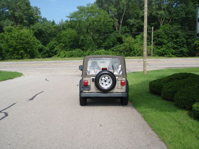 2003 Jeep Wrangler Unlimited SE