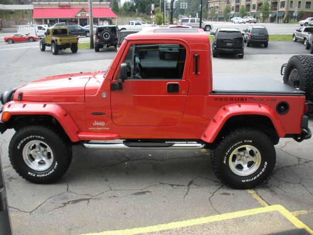 2005 Jeep Wrangler Unlimited 325ci Sports Package