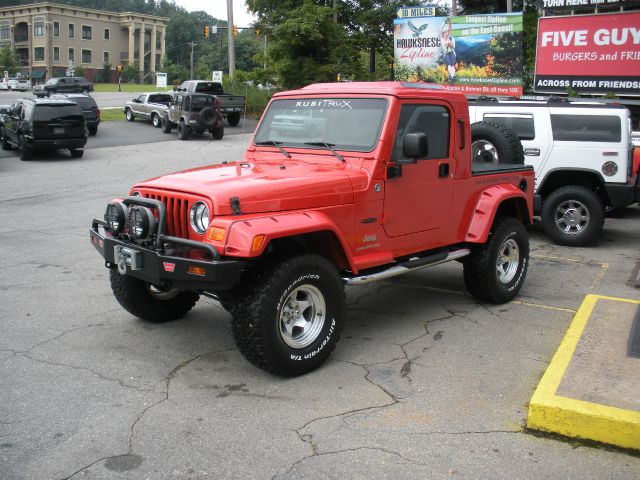 2005 Jeep Wrangler Unlimited 325ci Sports Package