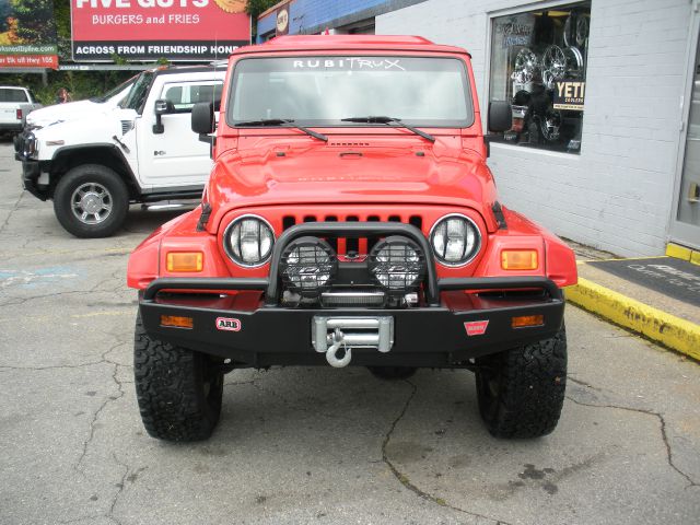 2005 Jeep Wrangler Unlimited 325ci Sports Package