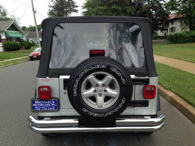 2006 Jeep Wrangler Unlimited SW2