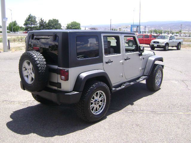 2007 Jeep Wrangler Unlimited X-cab Sport