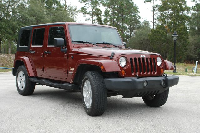 2007 Jeep Wrangler Unlimited 1500 Extended Cargo Clean