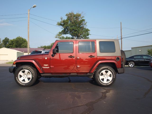 2007 Jeep Wrangler Unlimited 1500 Extended Cargo Clean