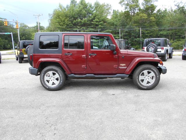 2007 Jeep Wrangler Unlimited 1500 Extended Cargo Clean