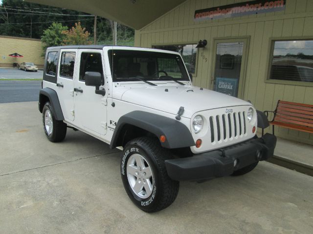 2007 Jeep Wrangler Unlimited 1500 Extended Cargo Clean