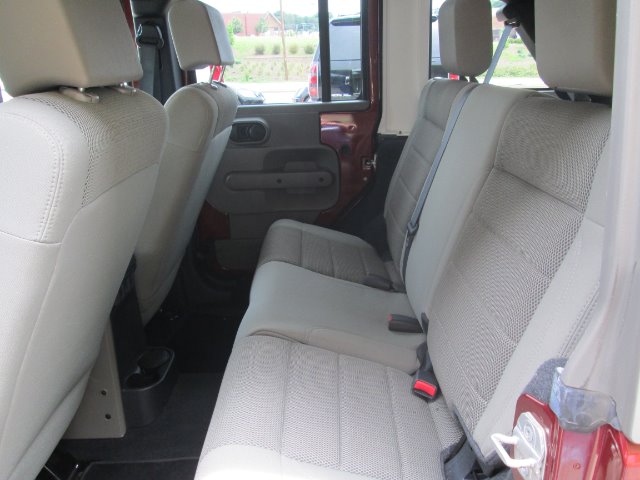 2007 Jeep Wrangler Unlimited 1500 Extended Cargo Clean