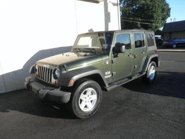 2008 Jeep Wrangler Unlimited 1500 Extended Cargo Clean