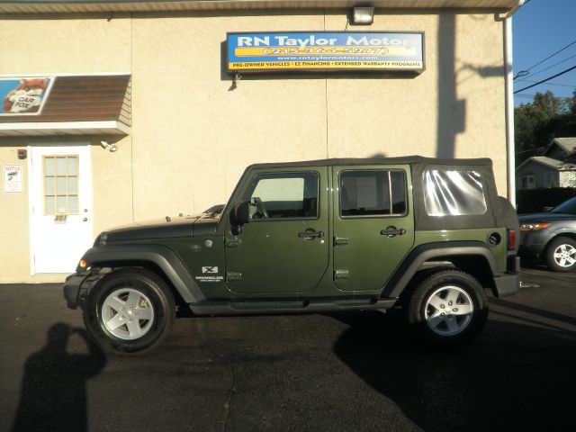 2008 Jeep Wrangler Unlimited 1500 Extended Cargo Clean