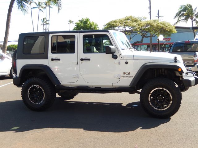 2008 Jeep Wrangler Unlimited 1500 Extended Cargo Clean