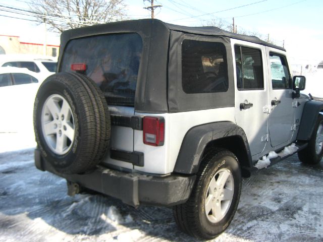 2008 Jeep Wrangler Unlimited ST Club Cab 8-ft. Bed 4WD