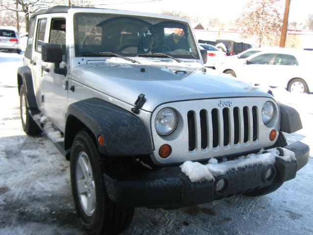 2008 Jeep Wrangler Unlimited ST Club Cab 8-ft. Bed 4WD